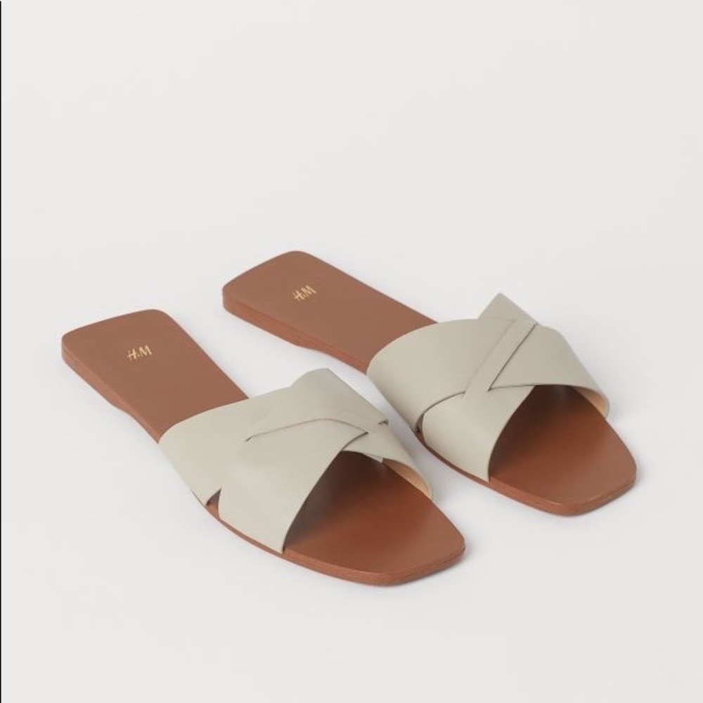 NWOT H&M Slides